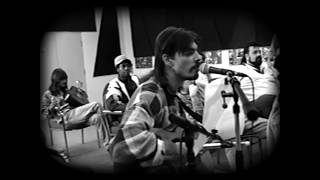 Partir.  Stéphane chante devant Nancy Dumais. 18 mars 1998