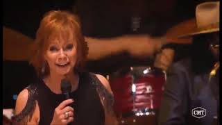 Reba McEntire  - Me and Bobby McGee -