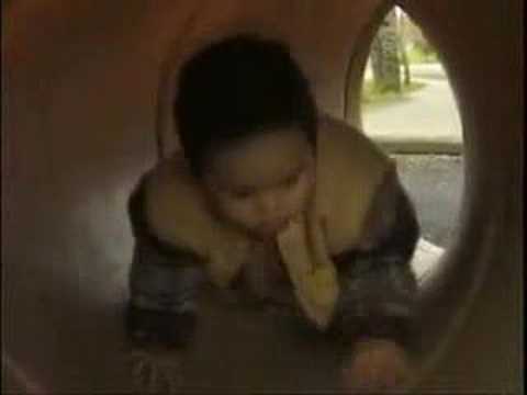 little kids love clowns