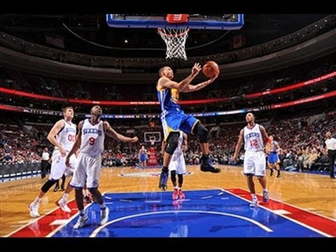 Stephen Curry Leads Warriors over Sixers with a Triple-Double