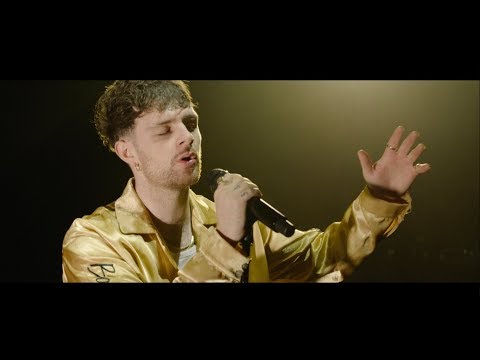 download lagu mp3 mp4 Tom Grennan Lighting Matches Free, download lagu Tom Grennan Lighting Matches Free gratis, unduh video klip Tom Grennan Lighting Matches Free