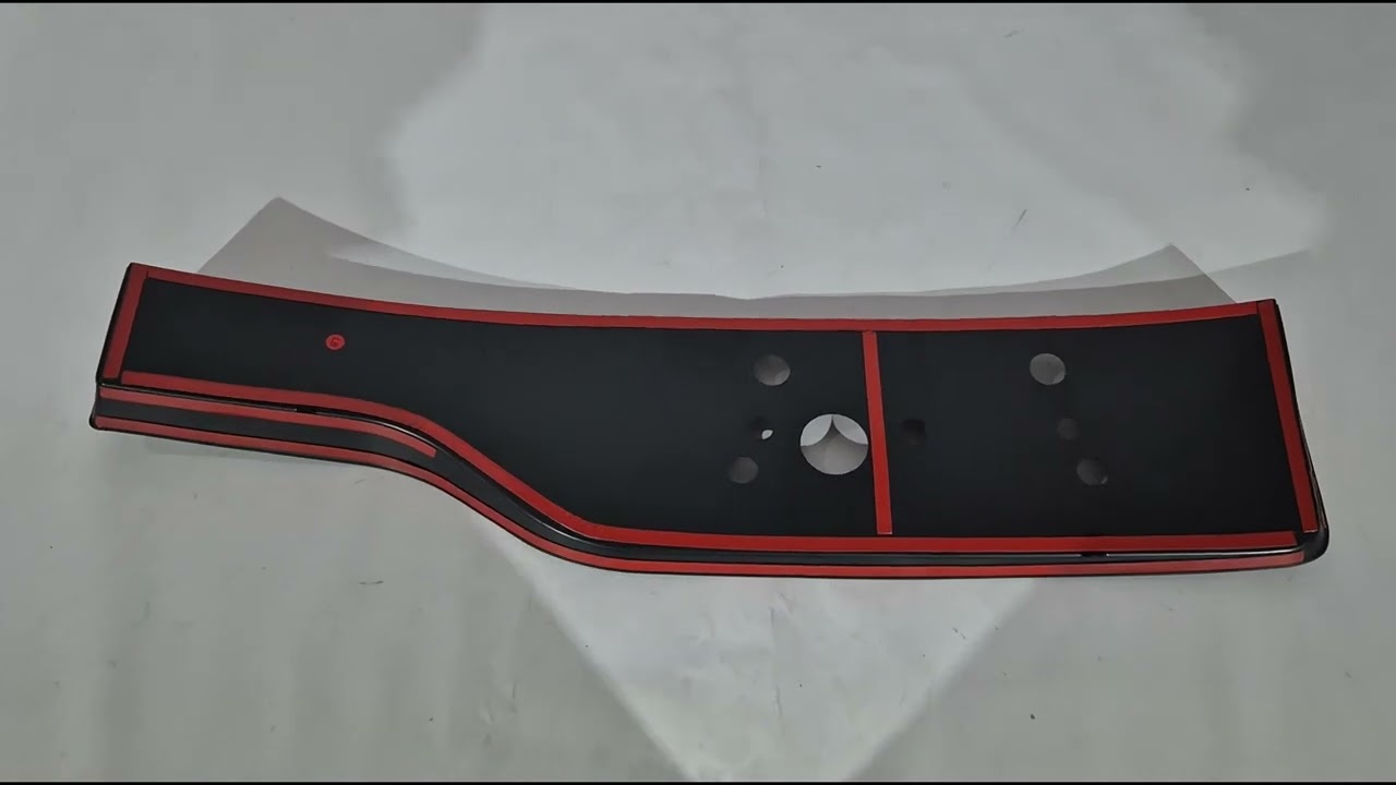 Land Rover Discovery V 2017– Tuningová sada bodykitu (BodyKit-2) Video 1