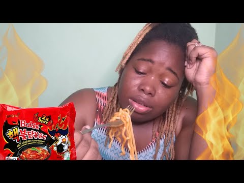 SPICY NOODLES CHALLENGE 2X | CHINAKA