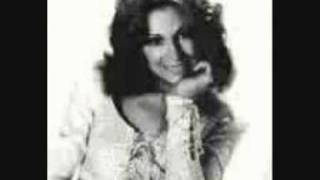 Dottie West- Lay Down Beside Me