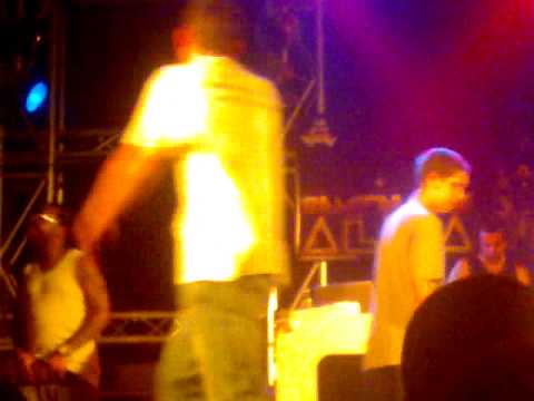 Negro vs Mc Mario-Parte Negro/Redbull Batalla de los Gallos 2009-Alicante