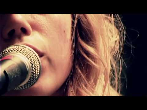 Vivian Girls // Never See Me Again + When I'm Gone + Tell The World  ( by Ray Concepcion)