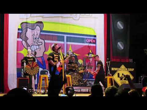 Bowling For Soup - LIVE - High School Never Ends
