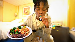BLINKER THEN EATING CRUISE FOOD...