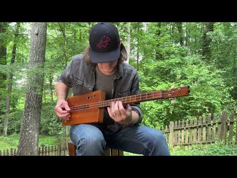 Acoustic Cigar Box Guitar Slide Jam on a Thursday Afternoon with Mike Snowden of Snowden Guitars