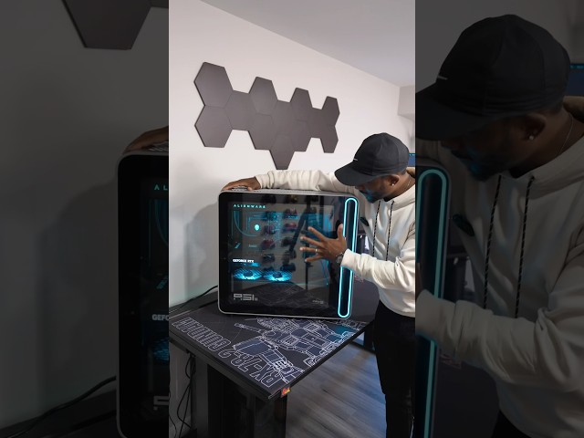 Vídeo relacionado con Alienware Aurora Gaming Desktop ACT1250 - Procesador Intel Core Ultra 7 265KF, refrigerado por Aire, NVIDIA GeForce RTX 5060Ti, 16 GB DDR5 RAM, 1 TB SSD, 500 W Platinum Rated PSU, Win 11 Home - Panel