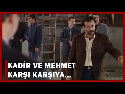 Kalpazan Kadir Ve Kılıç Mehmet Karşı Karşıya! - Yılan Hikayesi 40.Bölüm