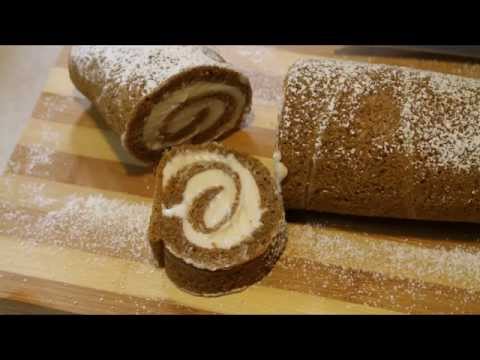 バタークリームフロスティングのスパイスパンプキンロール～FunFoodsとのコラボレーション (Spiced Pumpkin Roll with Buttercream Frosting ~ Collaboration with FunFoods)