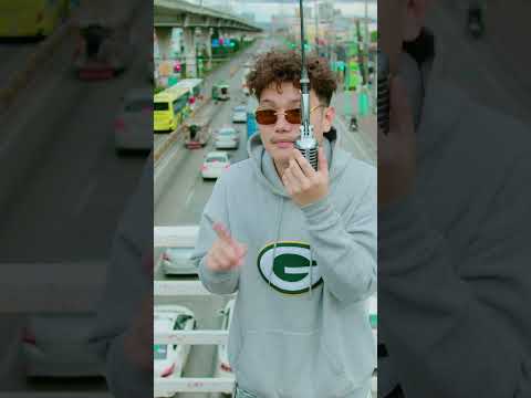 Eros Rhodes brings hyperpop to 2RUEPLAY4 Performance with an exclusive release of his single "RUN"🤔🟢