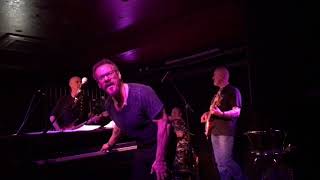 I’m Alright Live - Phil Vassar