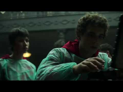 Tokyo sale al comando e vuole far uscire Nairobi - La Casa di Carta 4