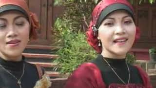 Download lagu Qasidah Suara adzan di bulan | qasidah paling enak didengar mp3