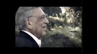 Mr. PRS Oberoi wins the Lifetime Achievement Award at FILA 2014