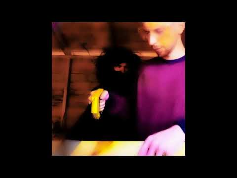 Twoons - Moonshine (Feat. Ant Lavelle)