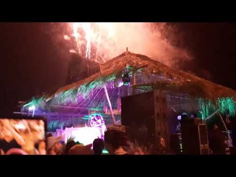 YoSoyMatt – YoSoyMatt (En vivo, Festival Trópico, Acapulco 2022)