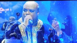 CeeLo Green... Song dedicated to Robin Williams. (LIVE)