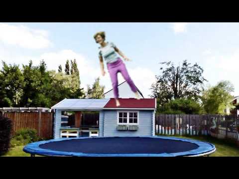 Lissie gets animated on her trampoline