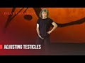 Billy Connolly - Adjusting testicles - Live 1994