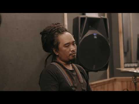 Tanpa Keyboardist Lagu Jalan Terus, Unexpected Tendency Live studio