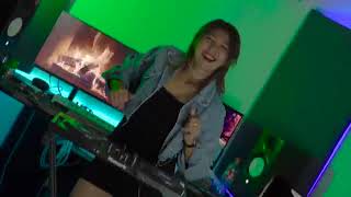 Download lagu MALAM BANTU AKU X SE DIMANA - PIAW mp3 Download lagu MALAM BANTU AKU X SE DIMANA - PIAW mp3