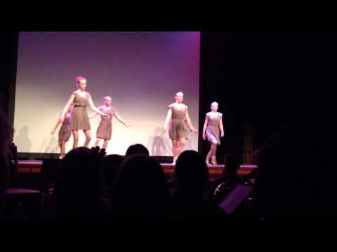 download lagu mp3 mp4 Lia Helle, download lagu Lia Helle gratis, unduh video klip Lia Helle