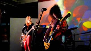 White Hills "Oceans Of Sound" @ Nomad Art Gallery (Los Angeles, 9/16/2011)