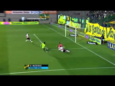 Gol de Busse  Defensa- River (1-0)