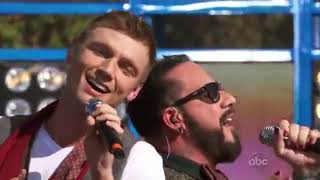 Backstreet Boys - It's christmas time again (Disney parks Christmas day parade 2012)