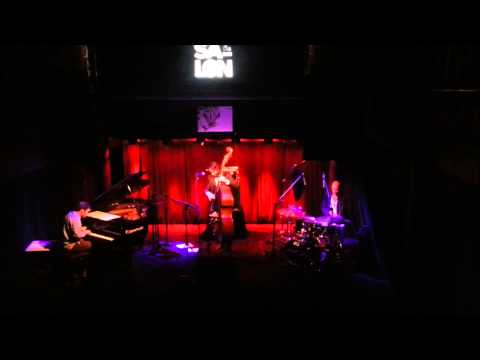 Ozan Musluoğlu Trio Feat. Ivo Neame "Requiem For K.C"