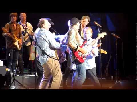 The Beach Boys - Video Compile - Sydney, Allphones Arena 30-8-2012