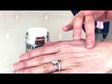 Makeup Video Tutorials Achieving An All Natural Age Defying Beauty