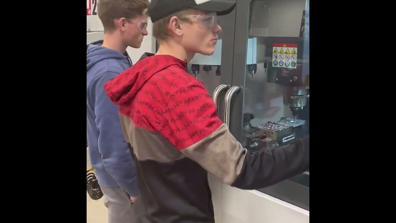 Manufacturing Engineering Technology 2022