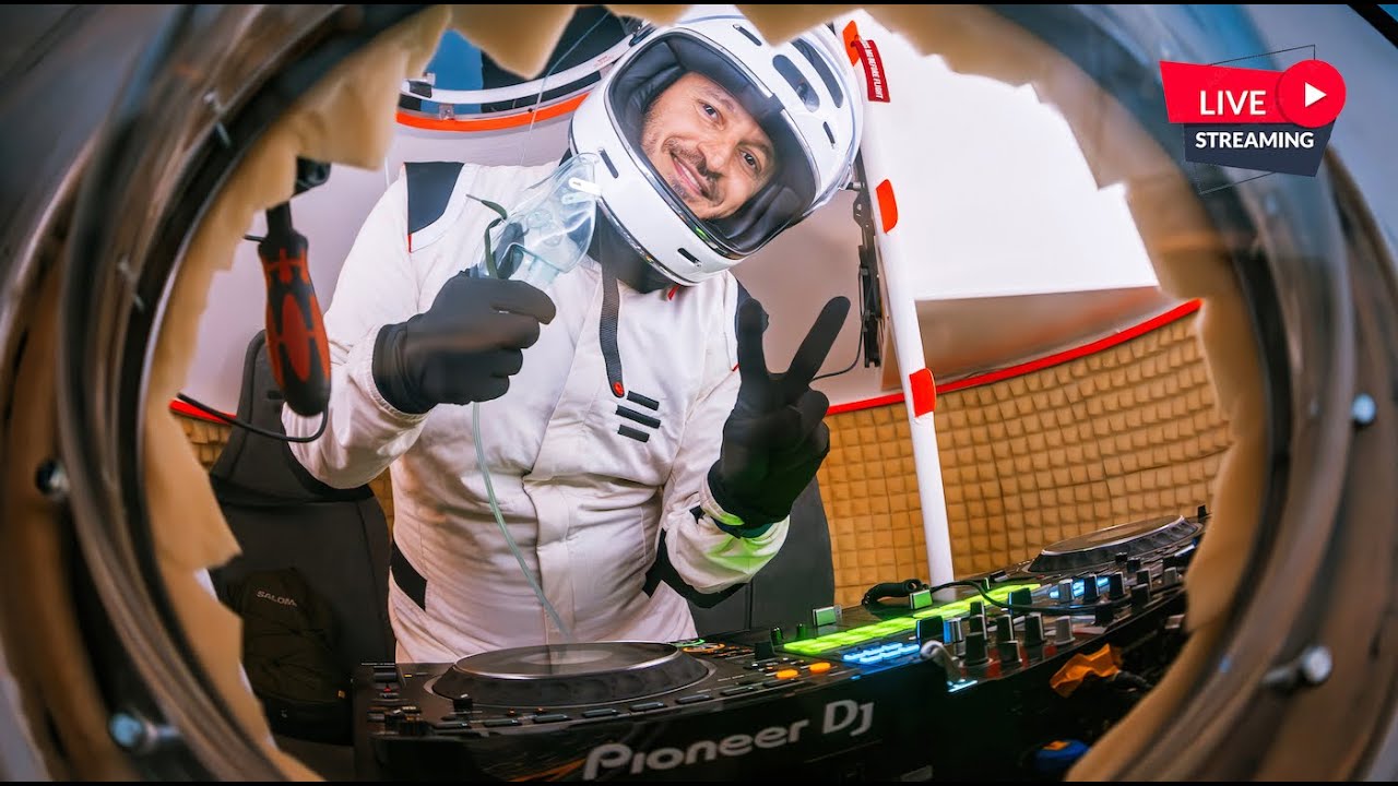 BURAK YETER - ONE DAY IN SPACE LIVE SET 🔴