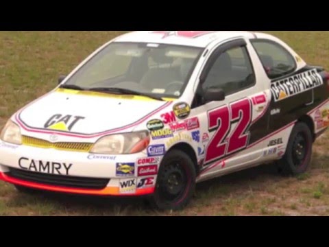 Mercedes C63 AMG vs Toyota Echo