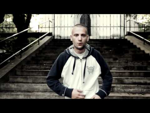 Straňanský Rosy - Chlapec co na picu dopadol /Prod. Prix/ (OFFICIAL VIDEO)