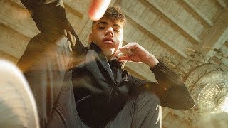 Bossoli Lyrics English Translation