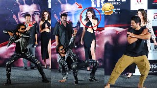 Ranveer Singh Hilarious Dance with Vijay Devarakonda on Stage | Liger Trailer Launch | FC