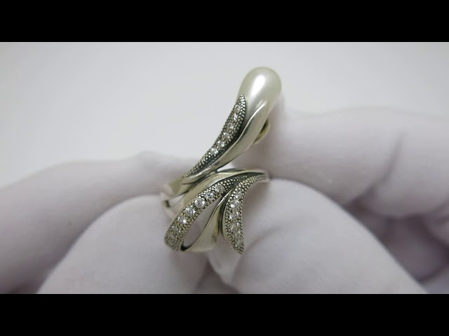 Серебряное кольцо с жемчугом 256кю Видеообзор