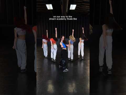 Who’s coming with? 👯‍♀️ Tune into the Live Finale on 11/17 on Weverse and YouTube! #DreamFinale