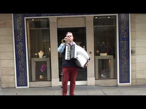 Street musician in Stuttgart