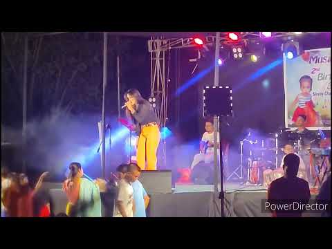 chaobagi laibak devia 🔥🔥🔥on stage