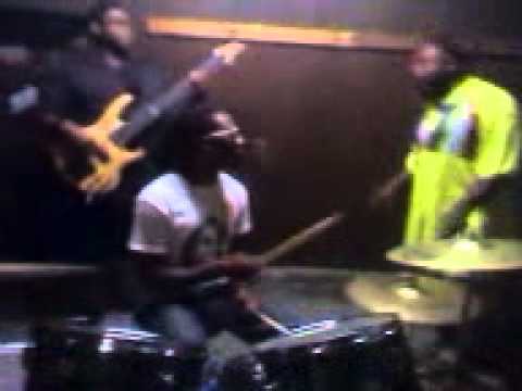 Soul bop music groups band 'SOUL LIVE'  GOES IN !!