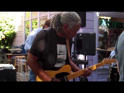GROOVE 8 video