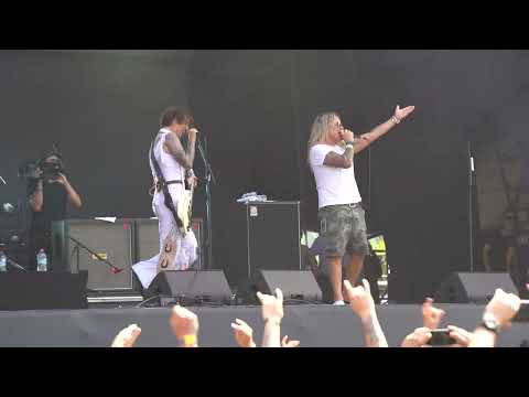 The Darkness + Michael Star (Steel Panther) Hellfest 2022