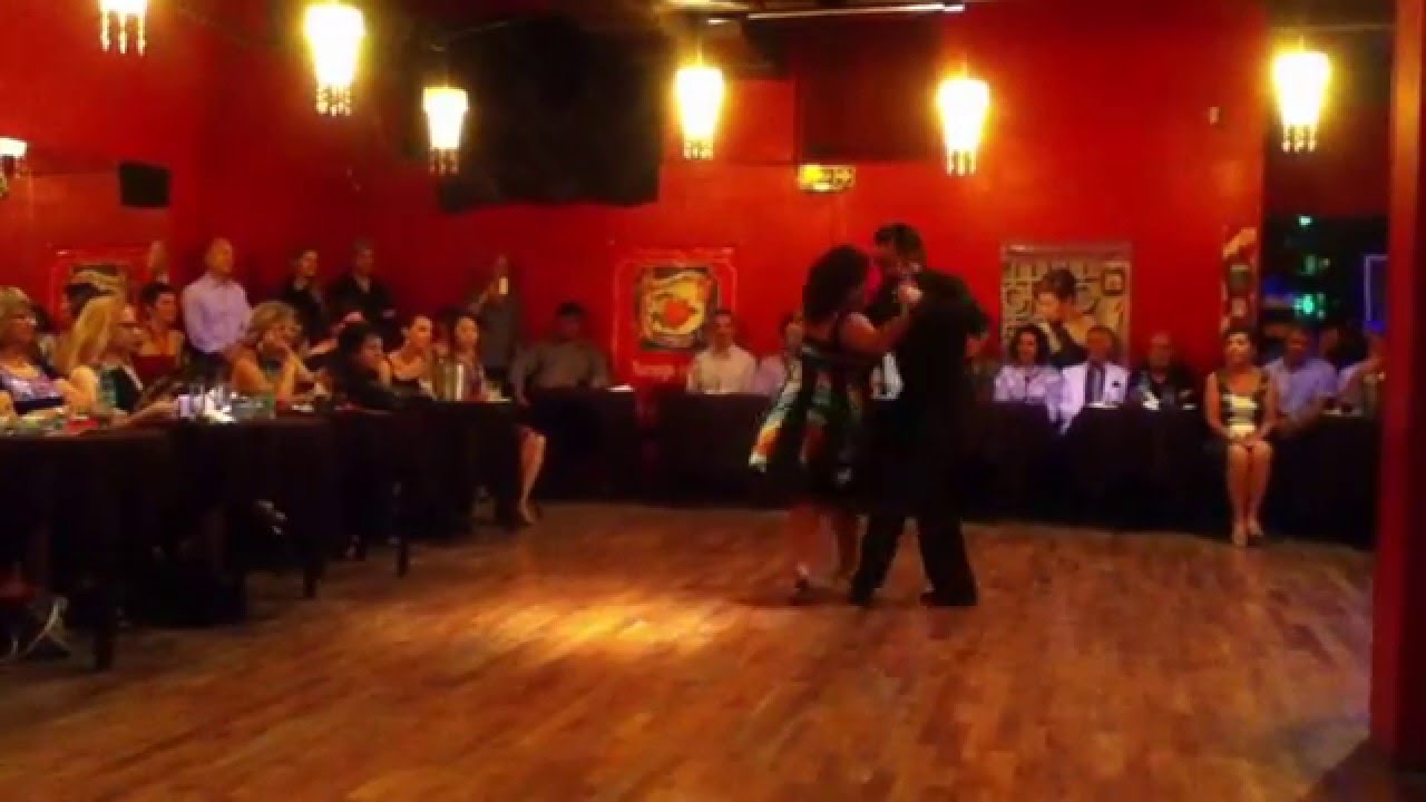 Bailaron Graciela Gonzalez & Leonardo Sardella, en la Milonga de los domingos. Part.1 - 03/01/16