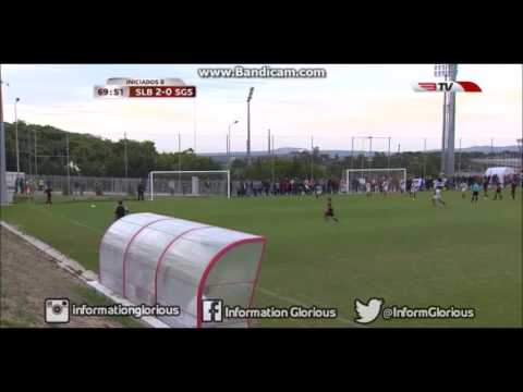 SL Benfica B [3] - [0] Sacavenense B